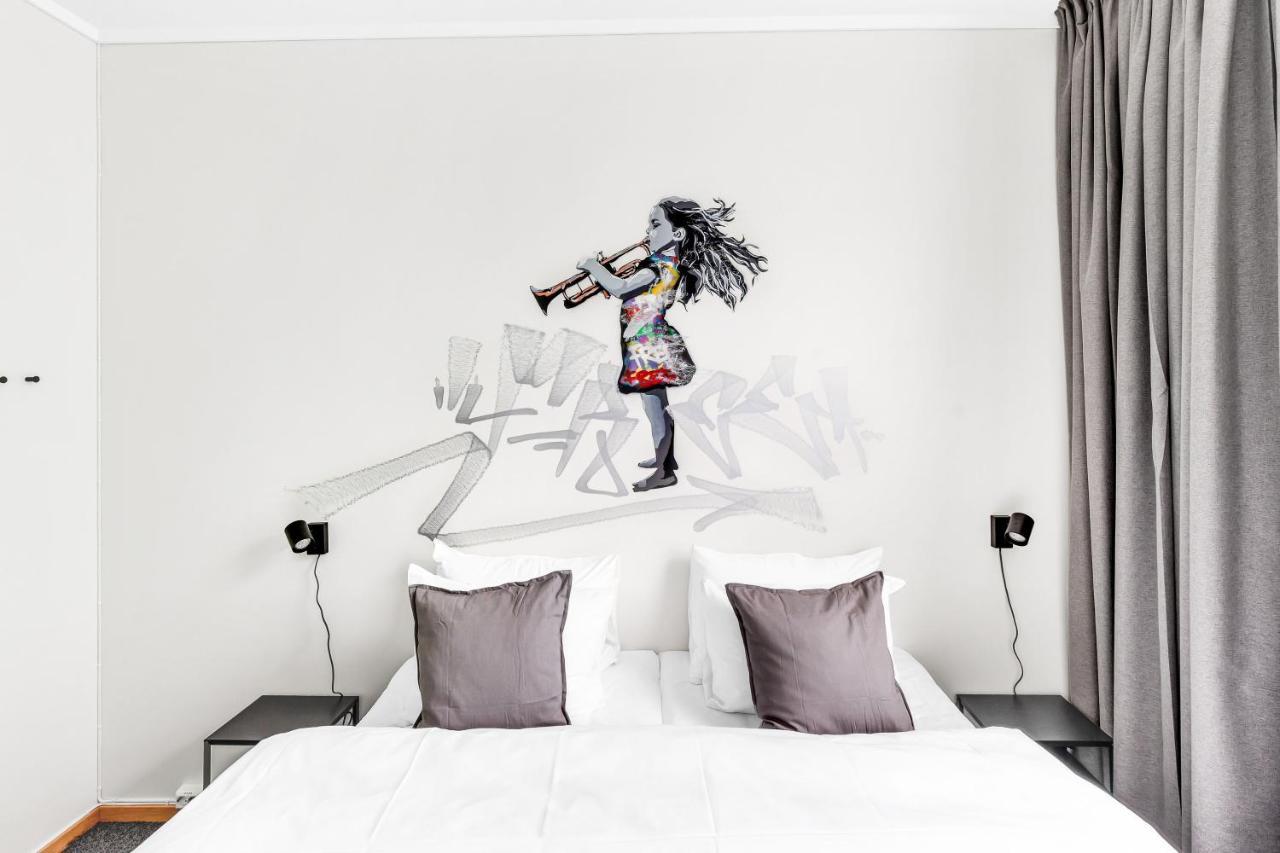Lille Hotell Arendal Ngoại thất bức ảnh